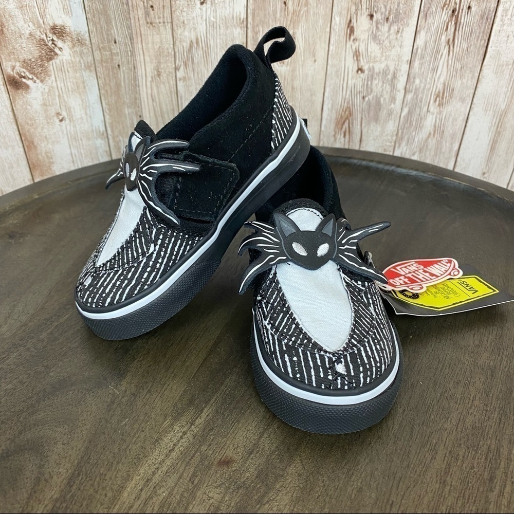 Vans x‎ Disney the Nightmare Before Christmas Slip on V Sneaker Size 5.5 Toddler - Picture 2 of 12